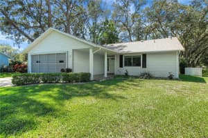 610 FANNICH COURT, LEESBURG, FL 34788 - MLS#MFRG5102200
