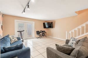 4611 LIGHTHOUSE CIRCLE, ORLANDO, FL 32808 - MLS#MFRG5102201