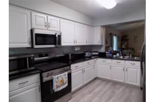 1563 GROVE COURT, TAVARES, FL 32778 - MLS#MFRG5102221