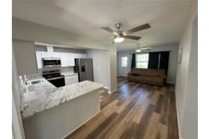 612 STANLEY AVENUE, WILDWOOD, FL 34785 - MLS#MFRG5102230