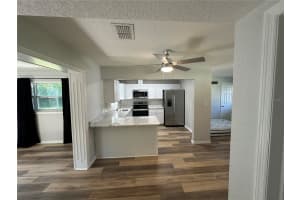 612 STANLEY AVENUE, WILDWOOD, FL 34785 - MLS#MFRG5102230