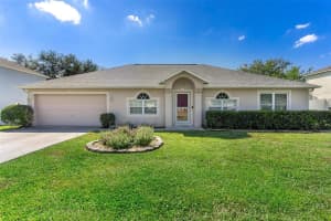 802 DEER GLEN COURT, FRUITLAND PARK, FL 34731 - MLS#MFRG5102249