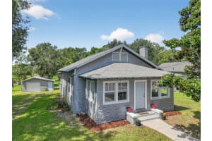 74 LAKESIDE AVENUE, UMATILLA, FL 32784 - MLS#MFRG5102251