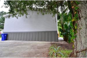 515 TWIN LAKES CIRCLE, LAKELAND, FL 33815 - MLS#MFRG5102267
