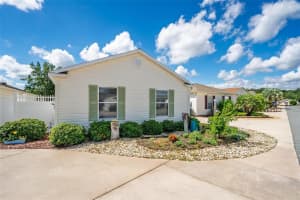 2446 KENMORE LANE, THE VILLAGES, FL 32162 Sold 12/12/25