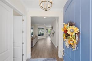 6037 APEX WAY, LADY LAKE, FL 32159 Sold 11/21/25