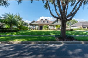 25605 HAWKS RUN LANE, SORRENTO, FL 32776 Sold 12/11/25