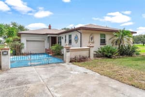 726 S 9th St, LEESBURG