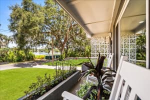 1210 CAROLINE STREET, TAVARES, FL 32778 - MLS#MFRG5102449