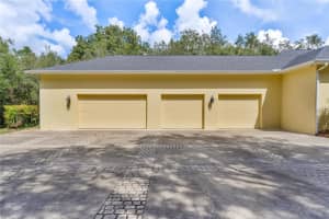 5625 LAKE GRIFFIN ROAD, LADY LAKE, FL 32159 - MLS#MFRG5102513