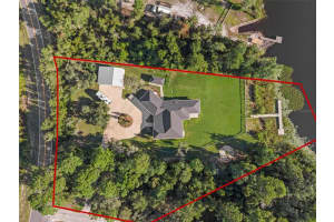 230 FISHER RUN, OCKLAWAHA, FL 32179 - MLS#MFRG5102529