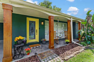 1422 ORANGE AVENUE, TAVARES, FL 32778 - MLS#MFRG5102575