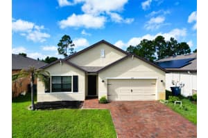 808 OLD COUNTRY ROAD, PALM BAY, FL 32909 - MLS#MFRG5102612