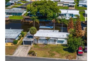 1014 Southland Dr, TAVARES