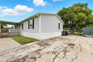2921 CLARK STREET, APOPKA, FL 32703 - MLS#MFRG5102739