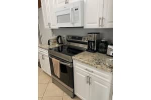 716 DOMINGUEZ DRIVE, LADY LAKE, FL 32159 - MLS#MFRG5102814