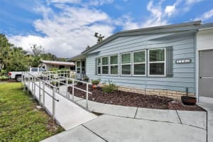 114 CYPRESS ROAD, WILDWOOD, FL 34785 - MLS#MFRG5102823