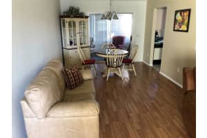 435 SANTA CLARA CIRCLE, LADY LAKE, FL 32159 - MLS#MFRG5102840