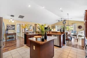 3497 OLDHAM LANE, THE VILLAGES, FL 32163 Sold 12/09/25