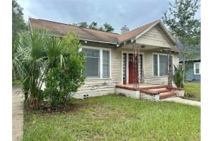 323 2ND STREET, LEESBURG, FL 34748 - MLS#MFRG5102915