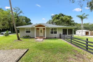 206 MIRROR LAKE DRIVE, FRUITLAND PARK, FL 34731 - MLS#MFRG5102944