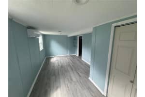 348 CENTRAL AVENUE, UMATILLA, FL 32784 - MLS#MFRG5102964