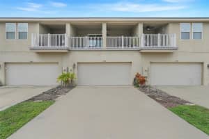 2143 VALENCIA BLOSSOM STREET, CLERMONT, FL 34711 - MLS#MFRG5102998