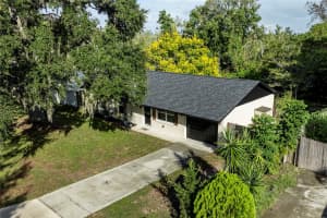 1240 CEDAR AVENUE, TAVARES, FL 32778 - MLS#MFRG5103013