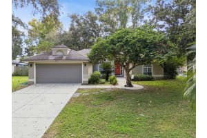 2640 WATERVIEW DRIVE, EUSTIS, FL 32726 - MLS#MFRG5103075