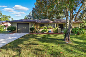 5658 W Pine Cir, CRYSTAL RIVER