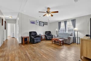 11634 HICKORY LANE, TAVARES, FL 32778 - MLS#MFRG5103100