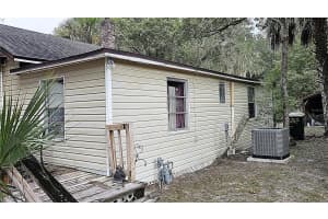 372 COLLINS STREET, UMATILLA, FL 32784 - MLS#MFRG5103102