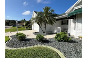 17602 82ND WOODLAWN AVENUE, THE VILLAGES, FL 32162 - MLS#MFRG5103146