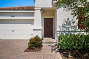 1415 OAK MARSH STREET, DAVENPORT, FL 33837 - MLS#MFRG5103204