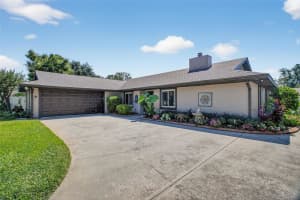 2100 DURHAM COURT, MOUNT DORA, FL 32757 - MLS#MFRG5103235