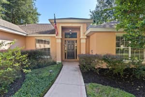 1041 VASSAR DRIVE, EUSTIS, FL 32726 - MLS#MFRG5103297