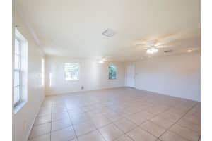 1215 MORIN STREET, EUSTIS, FL 32726 - MLS#MFRG5103319