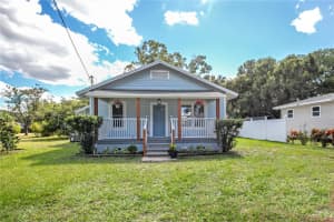1240 JACKSON AVENUE, MOUNT DORA, FL 32757 - MLS#MFRG5103344