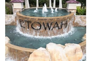 MLS# MFRG5103347, Tavares, Florida 32778