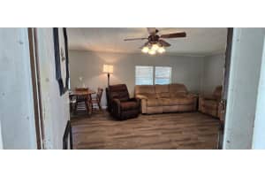 437 QUAIL STREET, LADY LAKE, FL 32159 - MLS#MFRG5103355