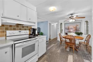 336 IVANHOE CIRCLE, LADY LAKE, FL 32159 - MLS#MFRG5103380