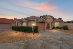906 Santa Anna Ln, THE VILLAGES