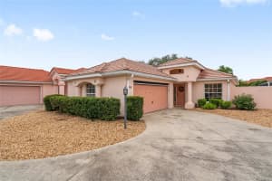 906 SANTA ANNA LANE, LADY LAKE, FL 32159 - MLS#MFRG5103535