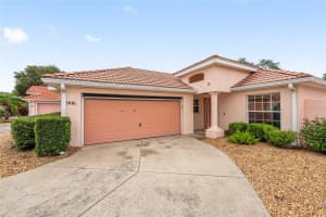 906 SANTA ANNA LANE, LADY LAKE, FL 32159 - MLS#MFRG5103535