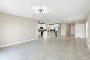 724 DARING DRIVE, DAVENPORT, FL 33837 - MLS#MFRG5103573