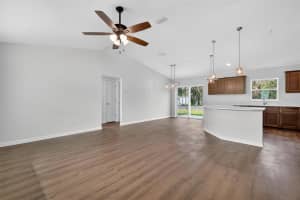 1220 PADGETT CIRCLE, LADY LAKE, FL 32159 - MLS#MFRG5103609
