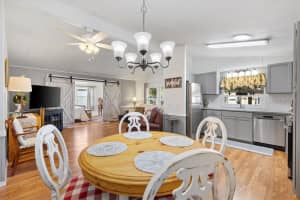 732 ROYAL PALM AVENUE, LADY LAKE, FL 32159 - MLS#MFRG5103652