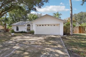 212 EASTRIDGE DRIVE, EUSTIS, FL 32726 - MLS#MFRG5103677