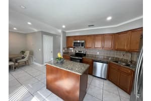 1030 Jodi Ridge Ct Kissimmee, FL 34747 - Off Market
