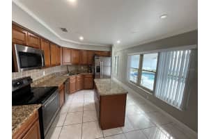 1030 Jodi Ridge Ct Kissimmee, FL 34747 - Off Market